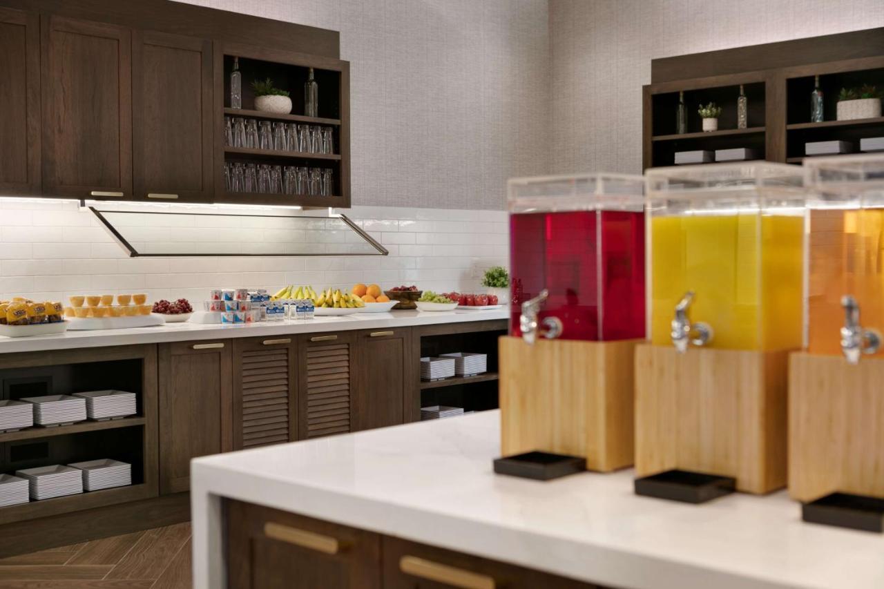 Hyatt Place Fort Worth/Tcu Экстерьер фото