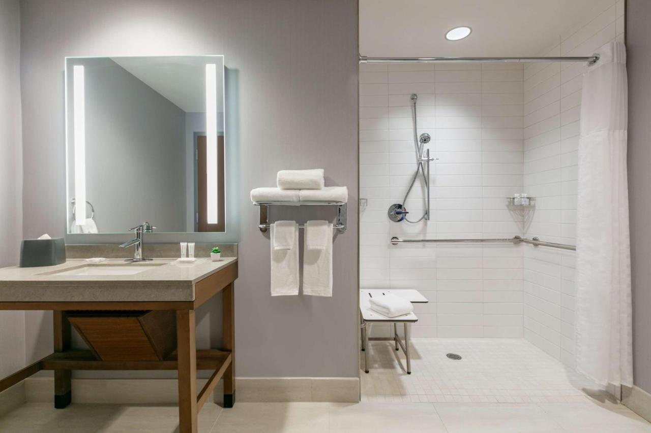 Hyatt Place Fort Worth/Tcu Экстерьер фото